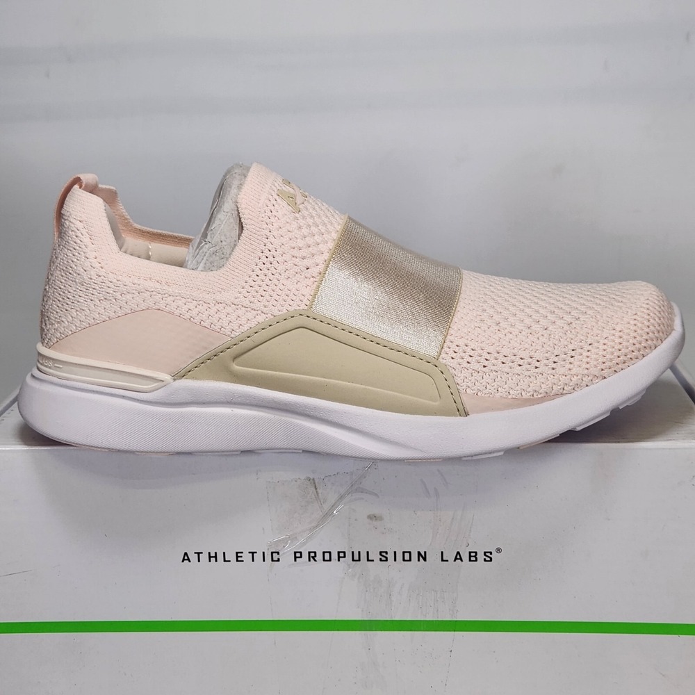 APL TechLoom Bliss Sneakers Women Size 7 Creme Parchment White Slip On Running